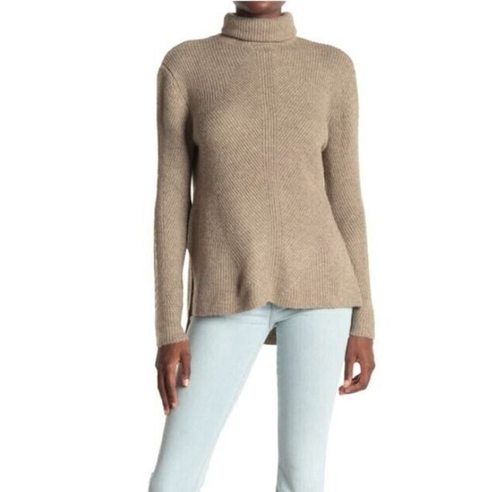 Sweet Romeo Abstract Rib Hi-Low Turtleneck Tunic Sweater Heather Latte Med $58